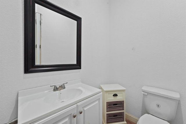 4219 Danek Road, Crosby, TX 77532