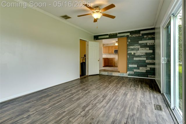 5410 Rushmore Pass, Grand Blanc Charter Township, MI 48439