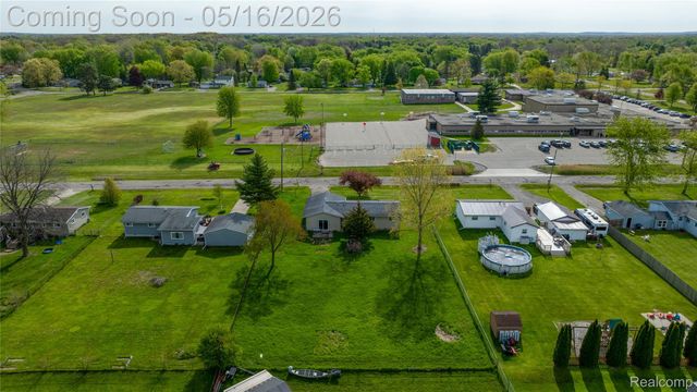 5410 Rushmore Pass, Grand Blanc Charter Township, MI 48439