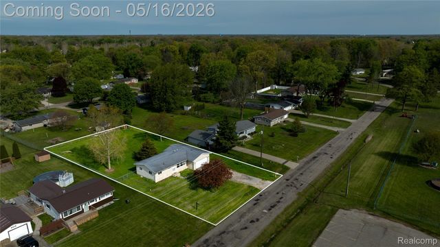 5410 Rushmore Pass, Grand Blanc Charter Township, MI 48439