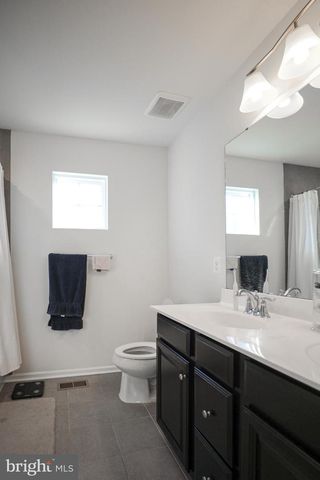 1024 COOK DR SE, Washington, DC 20032