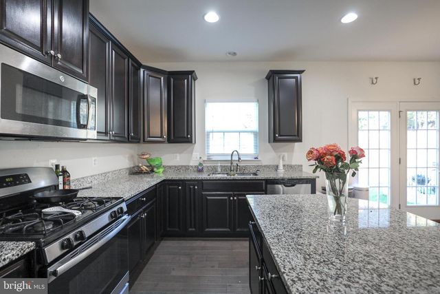 1024 COOK DR SE, Washington, DC 20032
