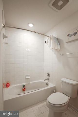 1024 COOK DR SE, Washington, DC 20032