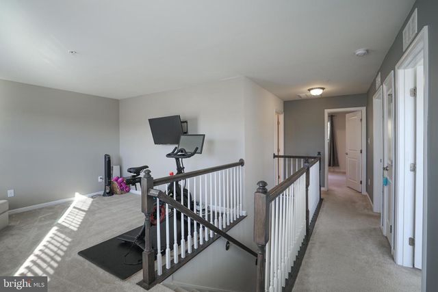 1024 COOK DR SE, Washington, DC 20032
