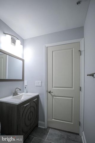 1024 COOK DR SE, Washington, DC 20032