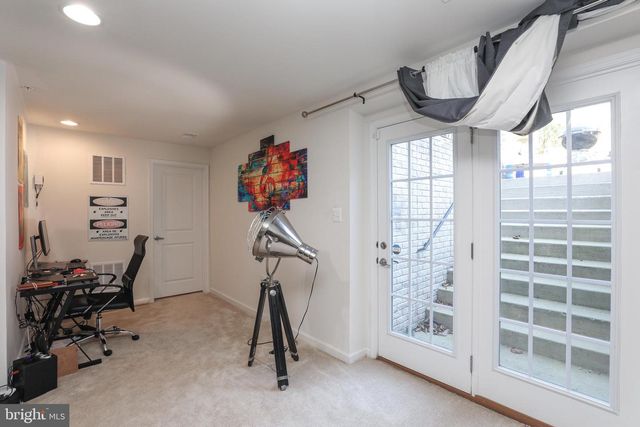 1024 COOK DR SE, Washington, DC 20032