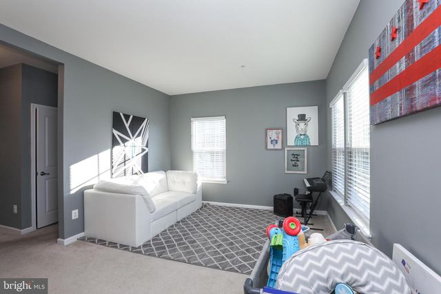 1024 COOK DR SE, Washington, DC 20032