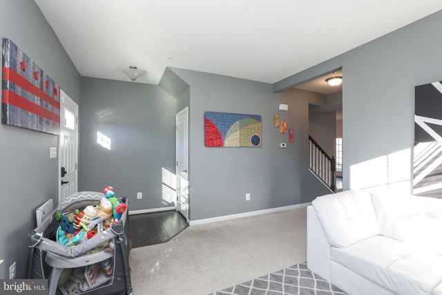 1024 COOK DR SE, Washington, DC 20032