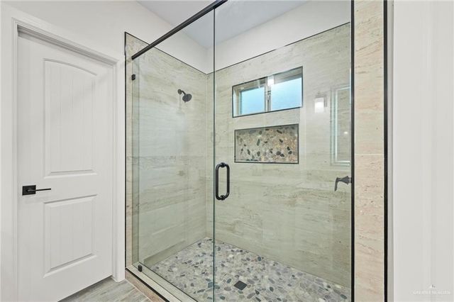 706 La Laguna Road, Mission, TX 78572