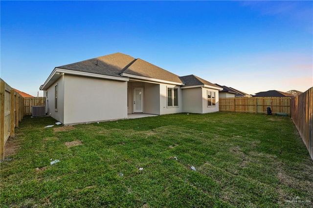 706 La Laguna Road, Mission, TX 78572