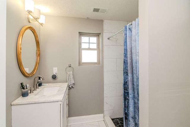 232 Warnock Street, Lexington, KY 40508