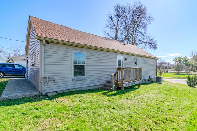 232 Warnock Street, Lexington, KY 40508