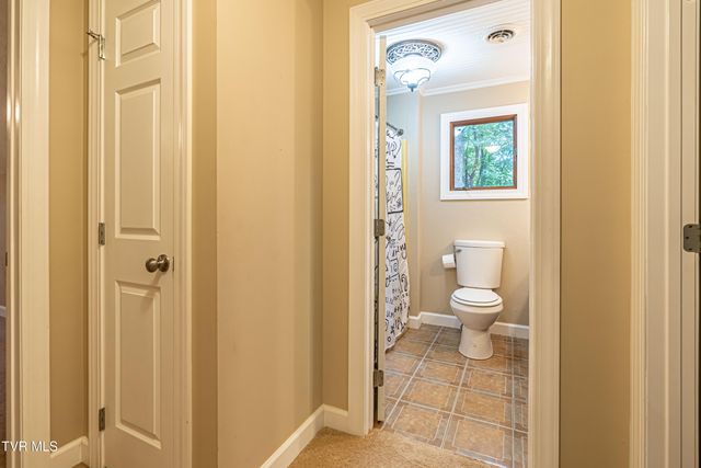 19216 Mercedes Drive, Abingdon, VA 24210