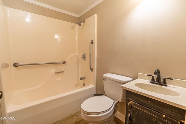 19216 Mercedes Drive, Abingdon, VA 24210