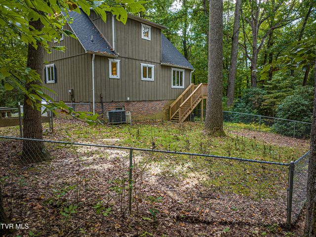 19216 Mercedes Drive, Abingdon, VA 24210