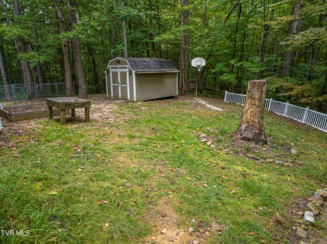 19216 Mercedes Drive, Abingdon, VA 24210