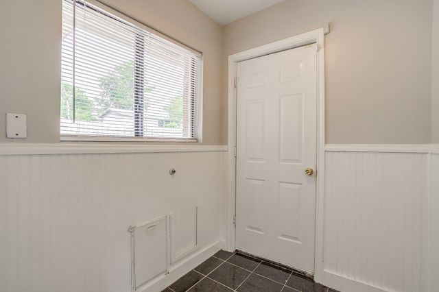 3313 Bilglade Road, Fort Worth, TX 76133