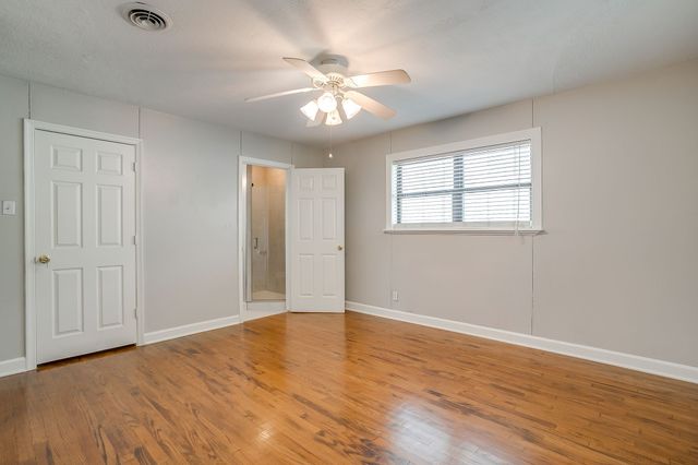 3313 Bilglade Road, Fort Worth, TX 76133