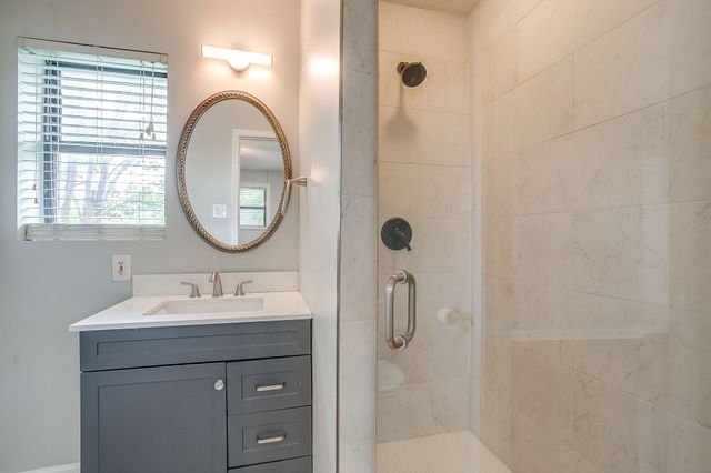 3313 Bilglade Road, Fort Worth, TX 76133