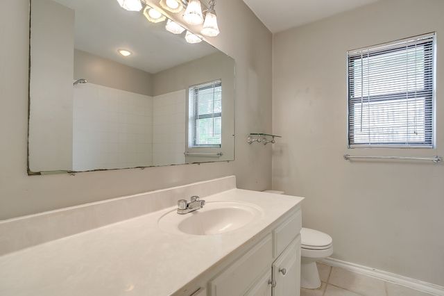 3313 Bilglade Road, Fort Worth, TX 76133