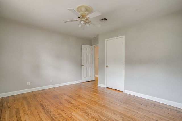 3313 Bilglade Road, Fort Worth, TX 76133