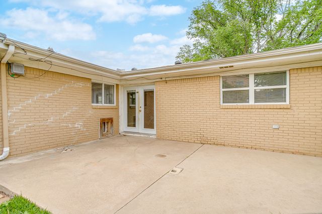 3313 Bilglade Road, Fort Worth, TX 76133
