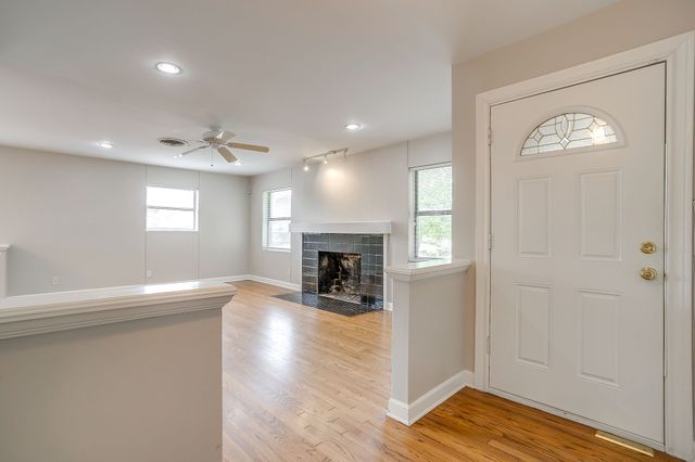 3313 Bilglade Road, Fort Worth, TX 76133