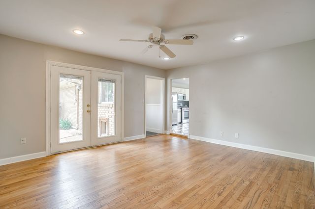 3313 Bilglade Road, Fort Worth, TX 76133