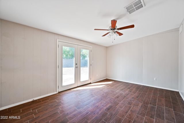 144 N HUNT Drive E, Mesa, AZ 85203