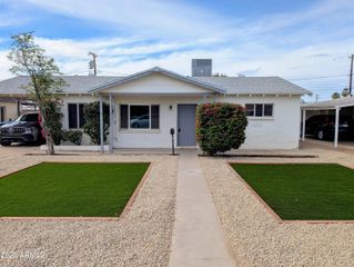 144 N HUNT Drive E, Mesa, AZ 85203