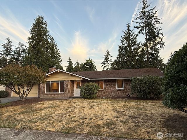 17421 NE 11th Street, Bellevue, WA 98008
