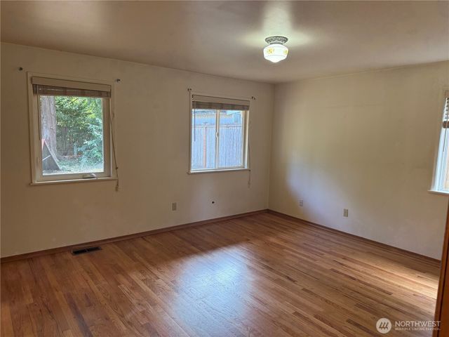 17421 NE 11th Street, Bellevue, WA 98008