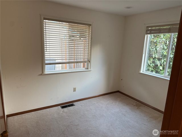 17421 NE 11th Street, Bellevue, WA 98008