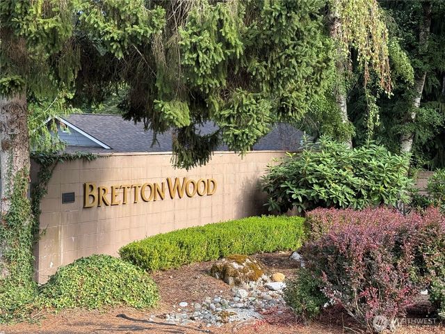 17421 NE 11th Street, Bellevue, WA 98008