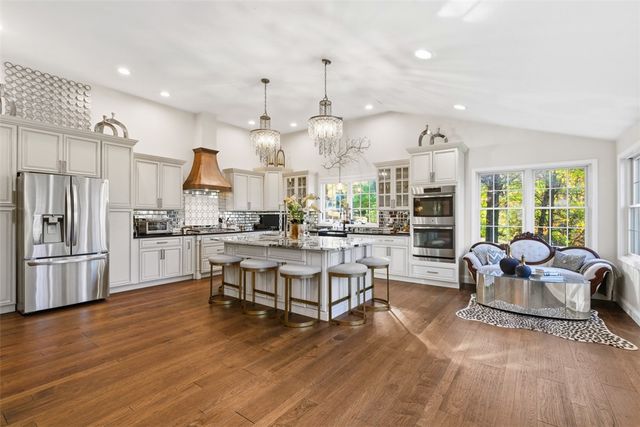 347 McCoy Place Rd, Aleppo, PA 15143