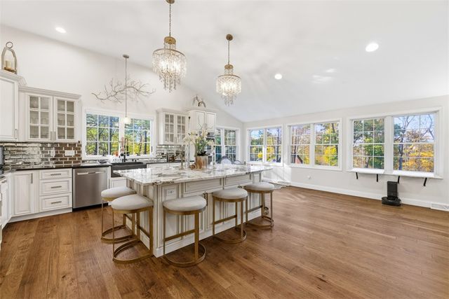 347 McCoy Place Rd, Aleppo, PA 15143