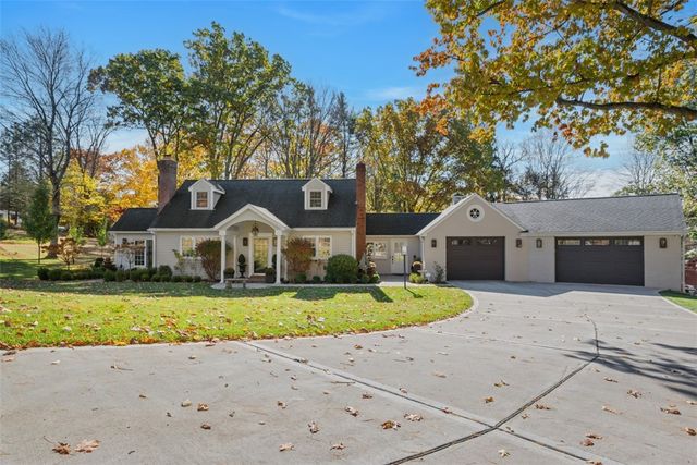 347 McCoy Place Rd, Aleppo, PA 15143