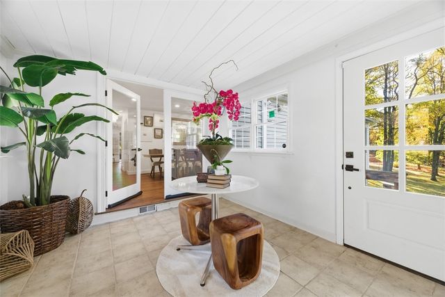 347 McCoy Place Rd, Aleppo, PA 15143