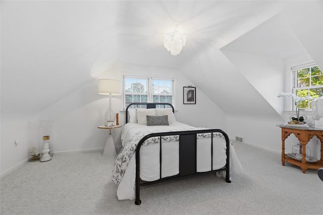 347 McCoy Place Rd, Aleppo, PA 15143