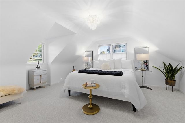 347 McCoy Place Rd, Aleppo, PA 15143