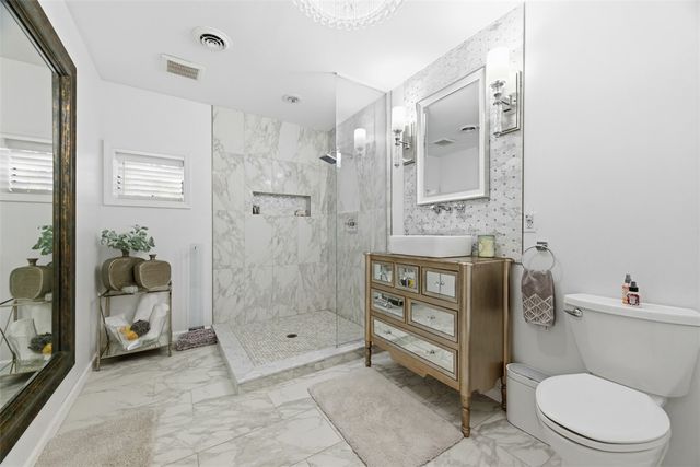 347 McCoy Place Rd, Aleppo, PA 15143