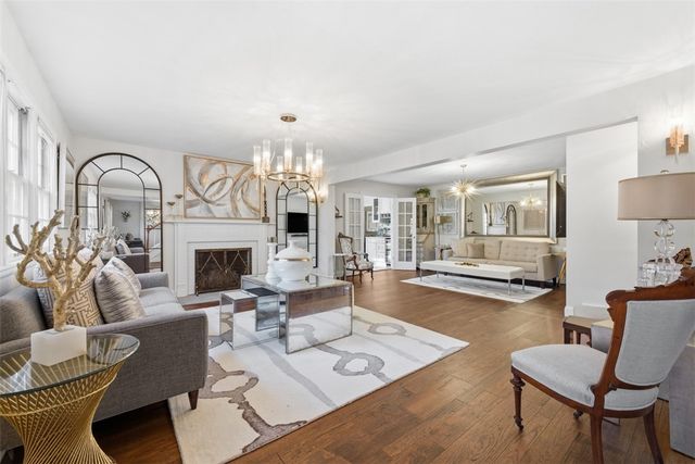 347 McCoy Place Rd, Aleppo, PA 15143