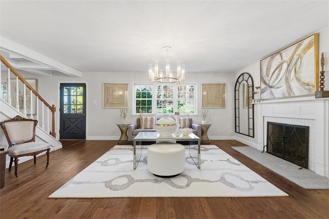 347 McCoy Place Rd, Aleppo, PA 15143