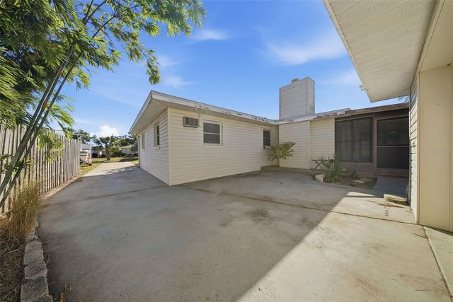 11373 62ND AVENUE, Seminole, FL 33772