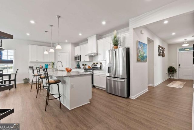 1141 Burlington Court, Mcdonough, GA 30253