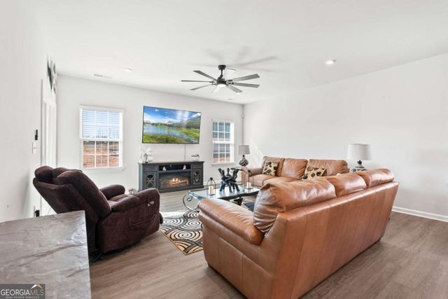 1141 Burlington Court, Mcdonough, GA 30253