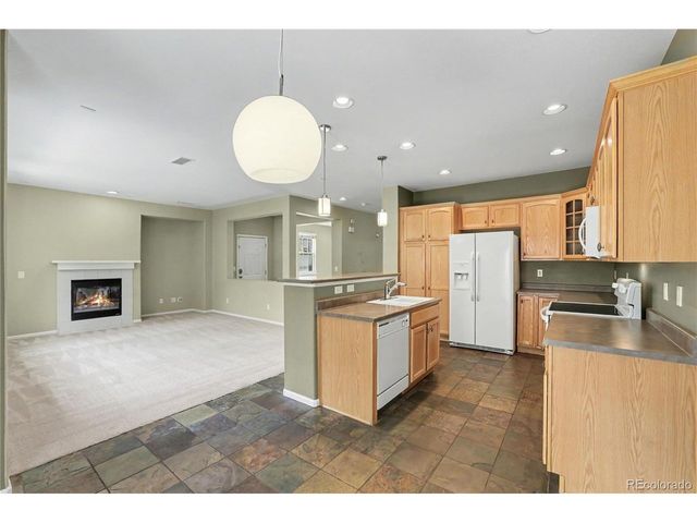 10546 Graymont Ln B, Littleton, CO 80126