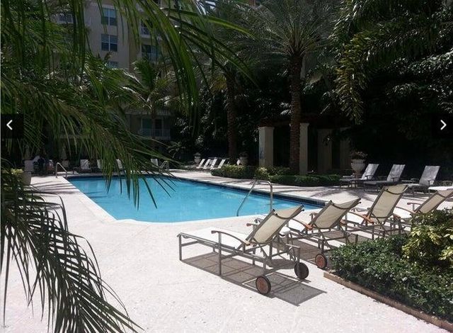 804 E Windward Way 119, Lantana, FL 33462