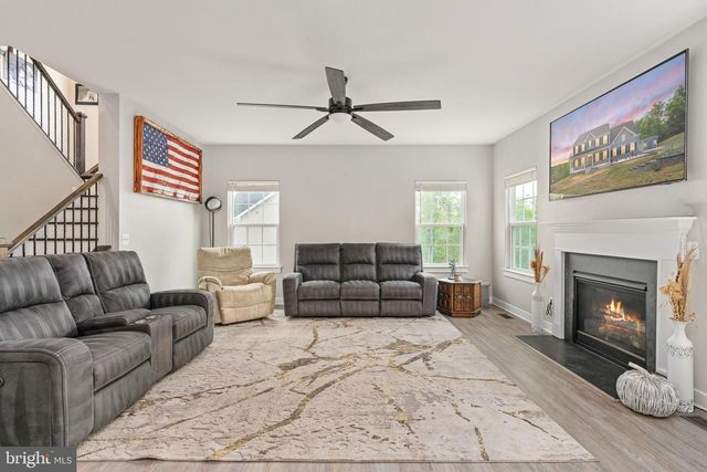 22 GRANVILLE DR, Fredericksburg, VA 22405