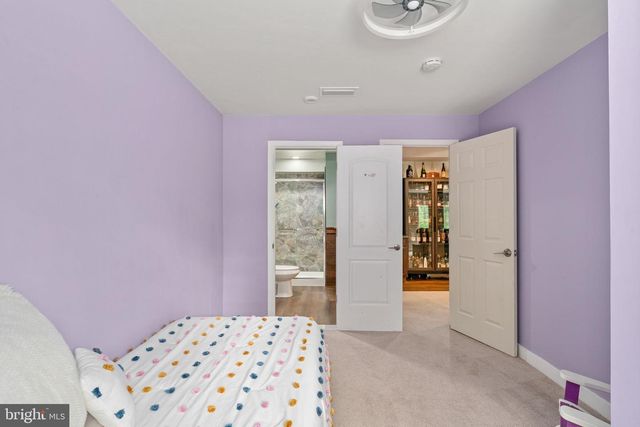 22 GRANVILLE DR, Fredericksburg, VA 22405